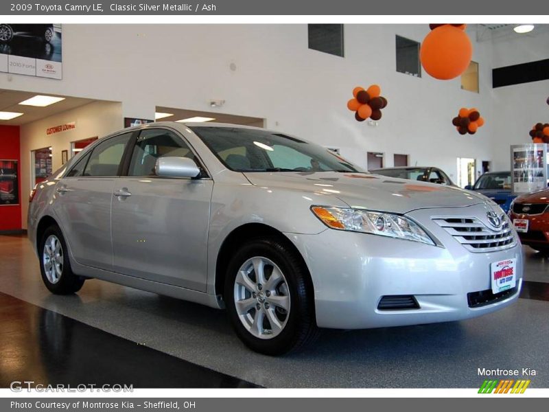Classic Silver Metallic / Ash 2009 Toyota Camry LE