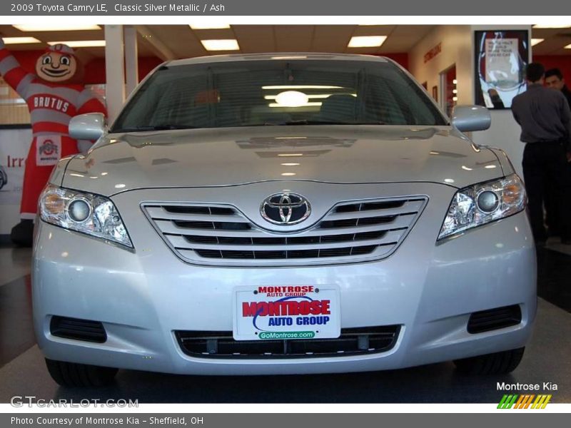 Classic Silver Metallic / Ash 2009 Toyota Camry LE