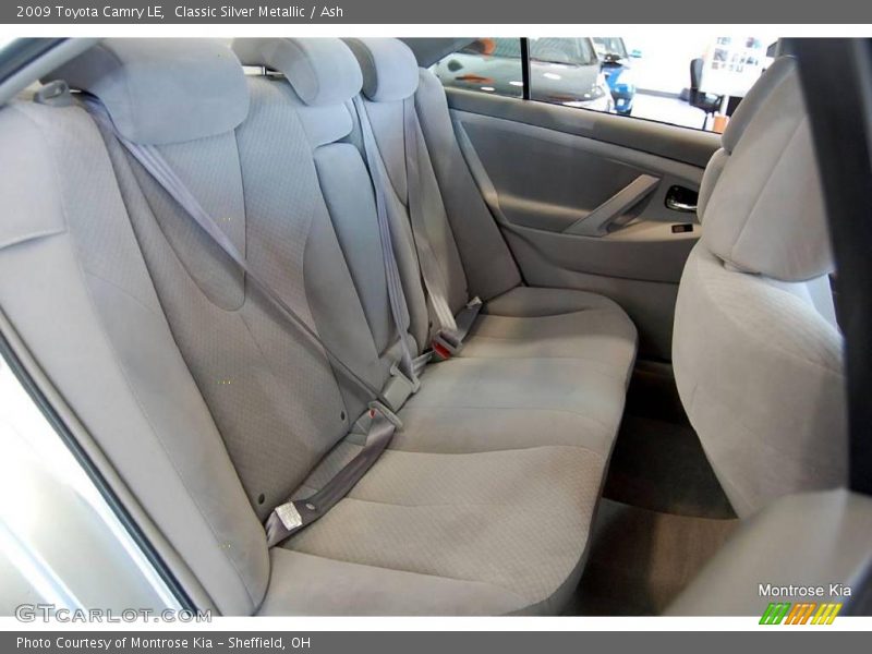 Classic Silver Metallic / Ash 2009 Toyota Camry LE
