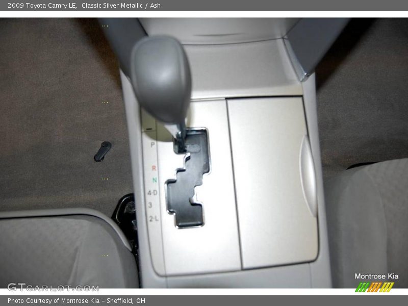 Classic Silver Metallic / Ash 2009 Toyota Camry LE