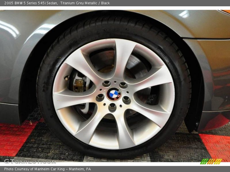 Titanium Grey Metallic / Black 2005 BMW 5 Series 545i Sedan