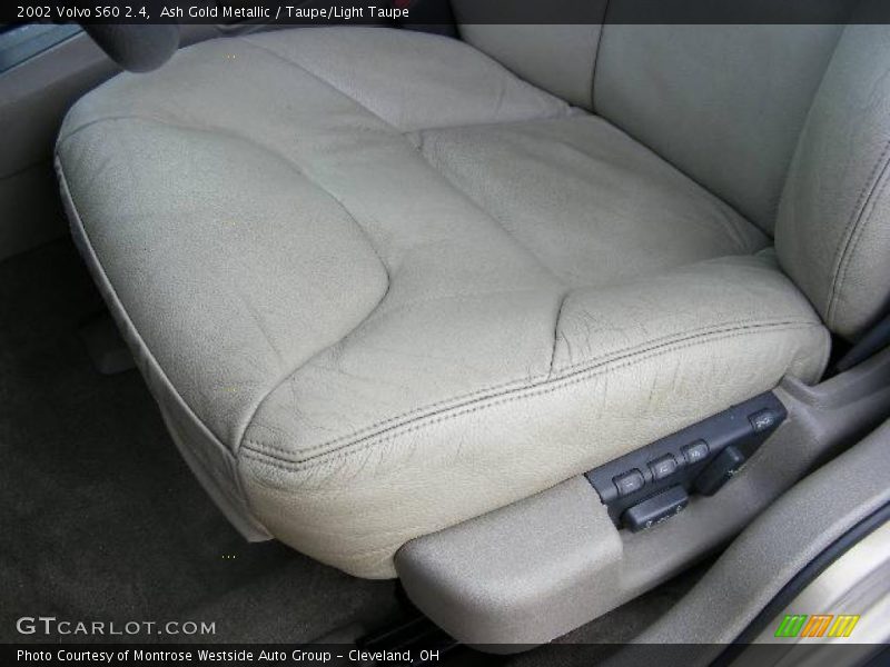 Ash Gold Metallic / Taupe/Light Taupe 2002 Volvo S60 2.4