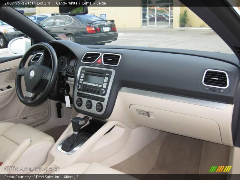 Candy White / Cornsilk Beige 2007 Volkswagen Eos 2.0T