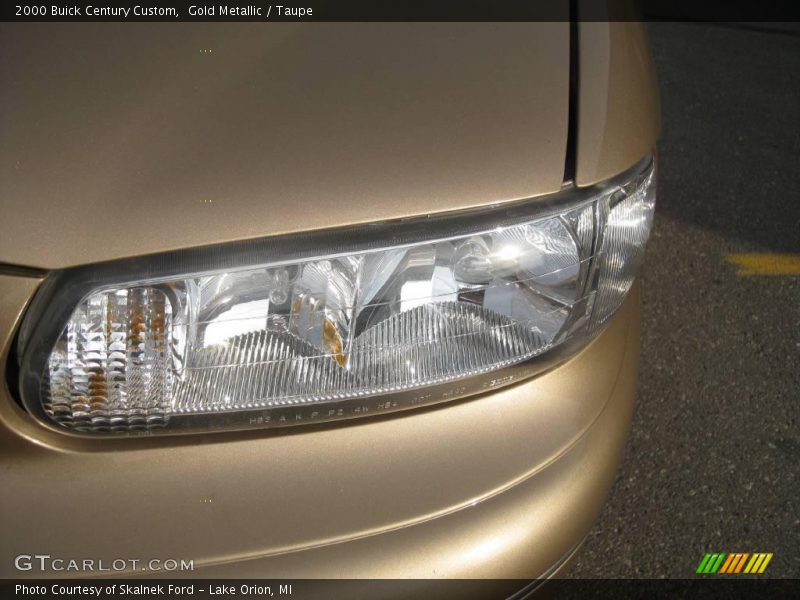 Gold Metallic / Taupe 2000 Buick Century Custom