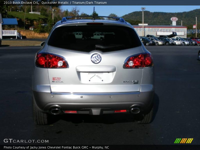Quicksilver Metallic / Titanium/Dark Titanium 2010 Buick Enclave CXL