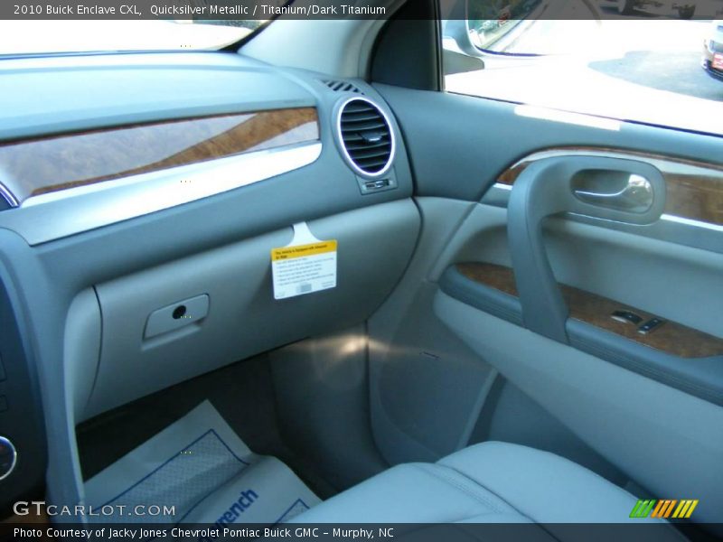Quicksilver Metallic / Titanium/Dark Titanium 2010 Buick Enclave CXL