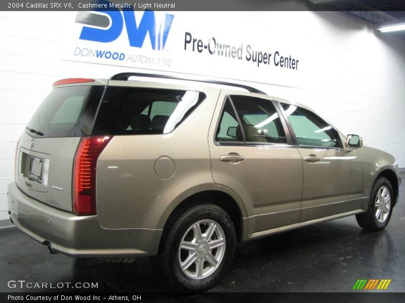 Cashmere Metallic / Light Neutral 2004 Cadillac SRX V6