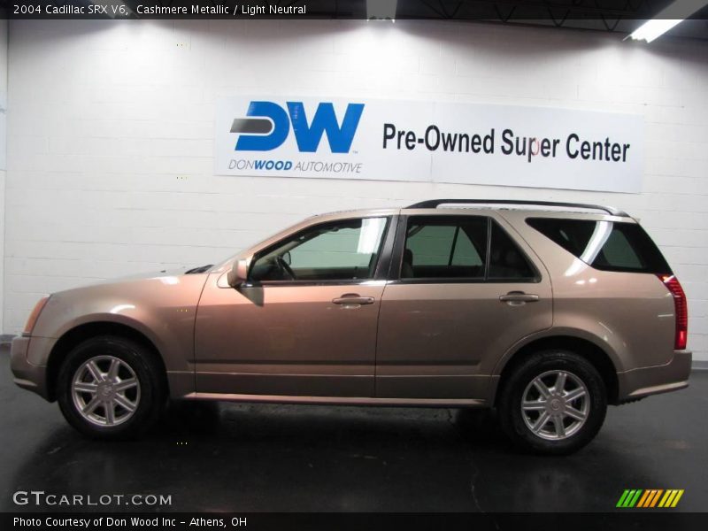 Cashmere Metallic / Light Neutral 2004 Cadillac SRX V6