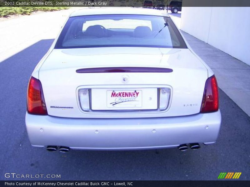 Sterling Metallic / Dark Gray 2002 Cadillac DeVille DTS