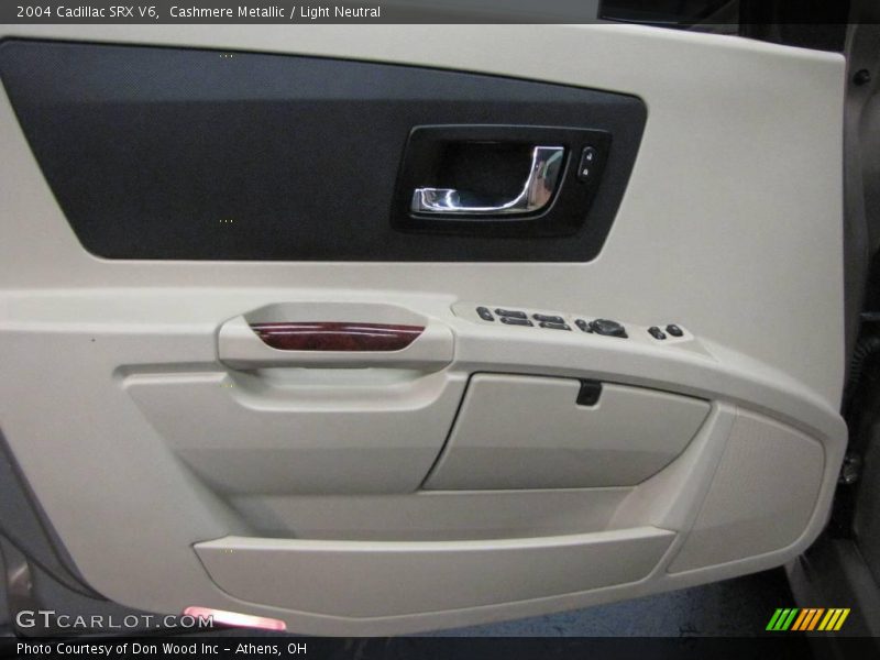 Cashmere Metallic / Light Neutral 2004 Cadillac SRX V6