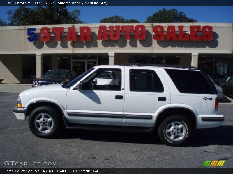 Summit White / Medium Gray 1998 Chevrolet Blazer LS 4x4