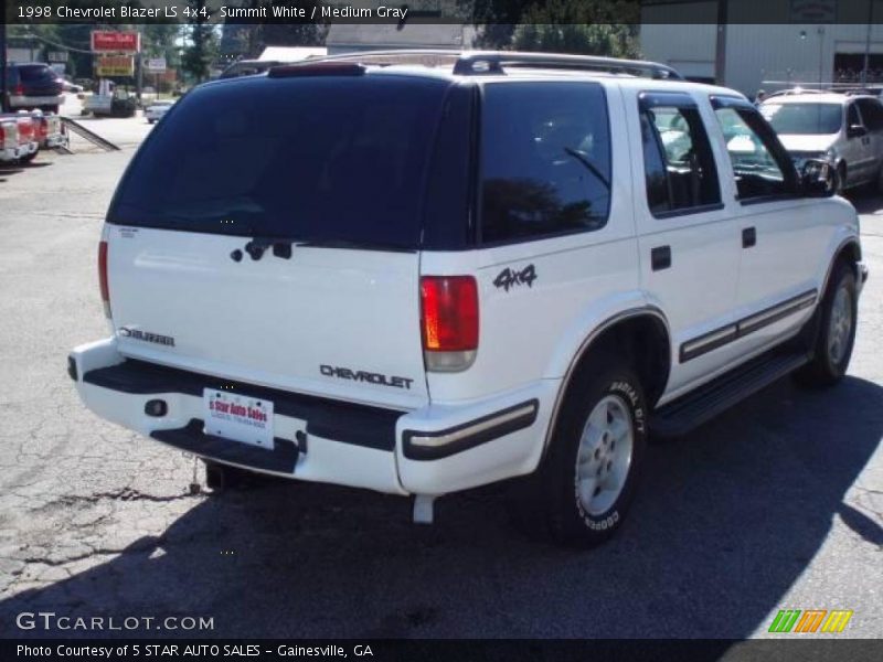 Summit White / Medium Gray 1998 Chevrolet Blazer LS 4x4