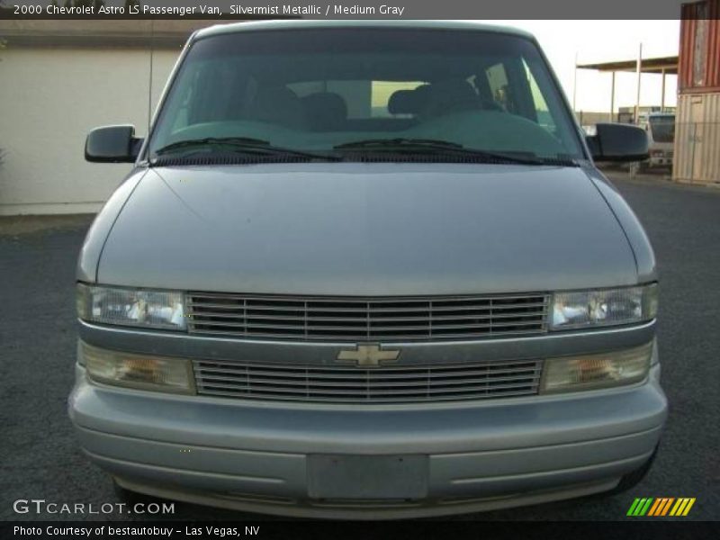Silvermist Metallic / Medium Gray 2000 Chevrolet Astro LS Passenger Van