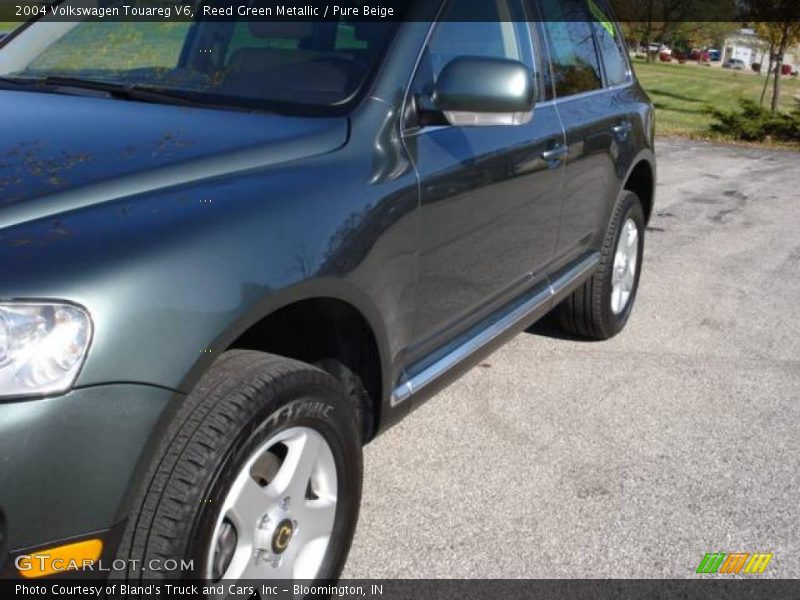 Reed Green Metallic / Pure Beige 2004 Volkswagen Touareg V6