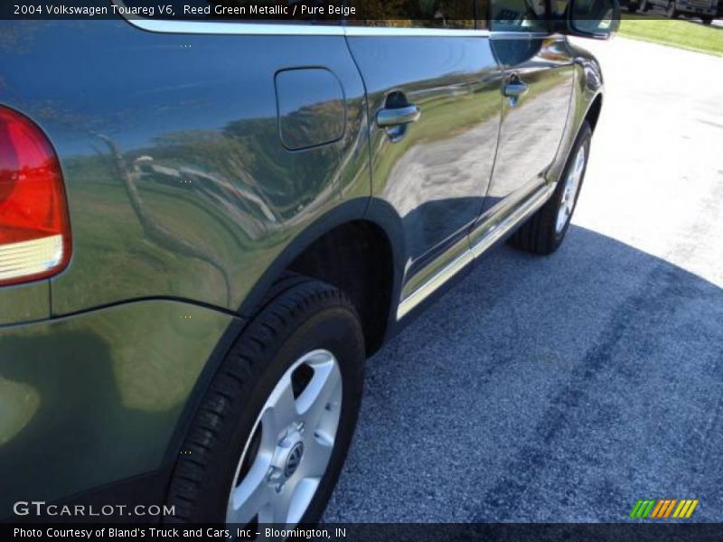 Reed Green Metallic / Pure Beige 2004 Volkswagen Touareg V6