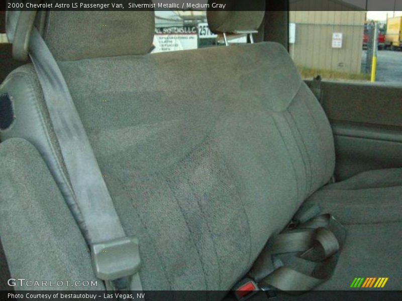 Silvermist Metallic / Medium Gray 2000 Chevrolet Astro LS Passenger Van