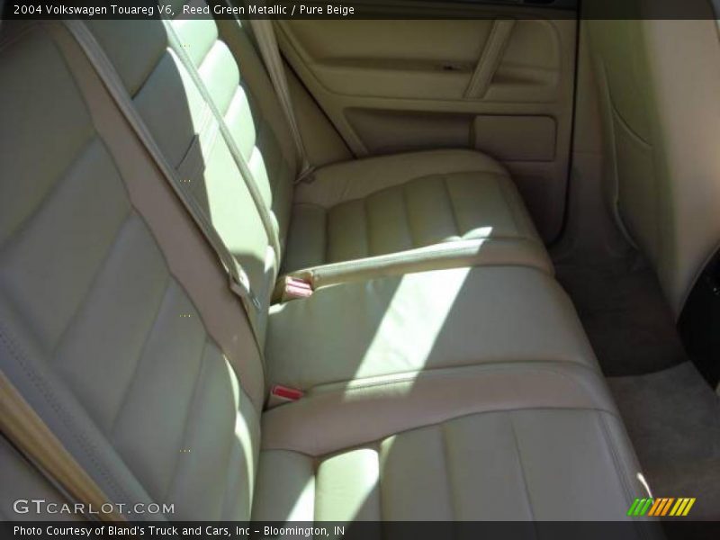 Reed Green Metallic / Pure Beige 2004 Volkswagen Touareg V6