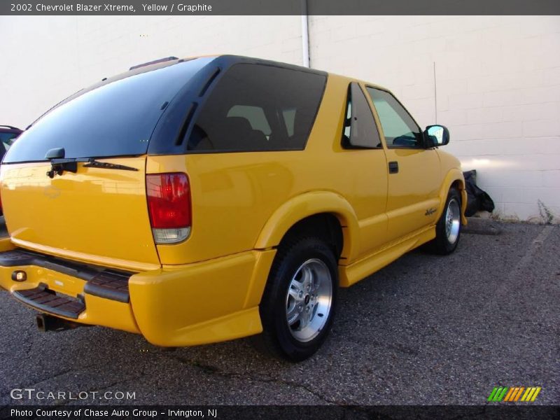 Yellow / Graphite 2002 Chevrolet Blazer Xtreme