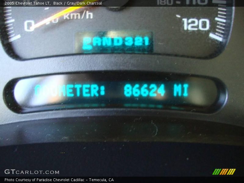 Black / Gray/Dark Charcoal 2005 Chevrolet Tahoe LT