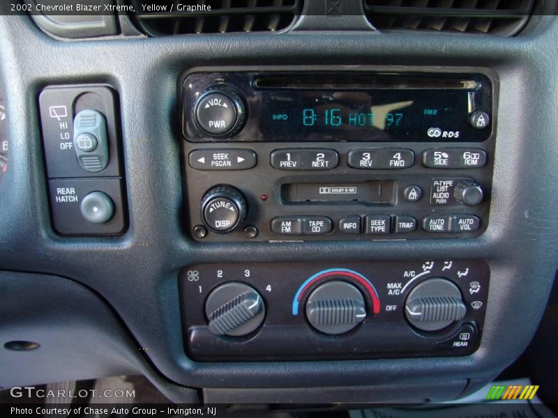 Yellow / Graphite 2002 Chevrolet Blazer Xtreme