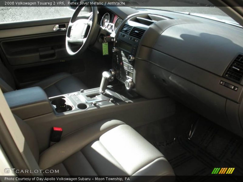 Reflex Silver Metallic / Anthracite 2008 Volkswagen Touareg 2 VR6