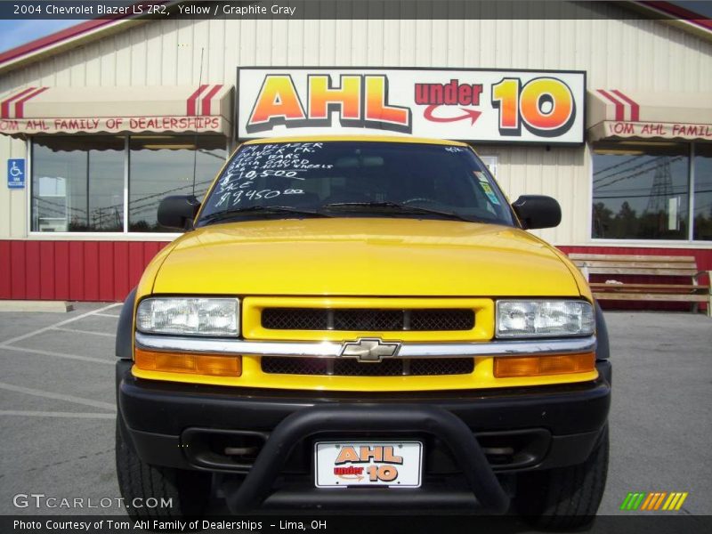 Yellow / Graphite Gray 2004 Chevrolet Blazer LS ZR2