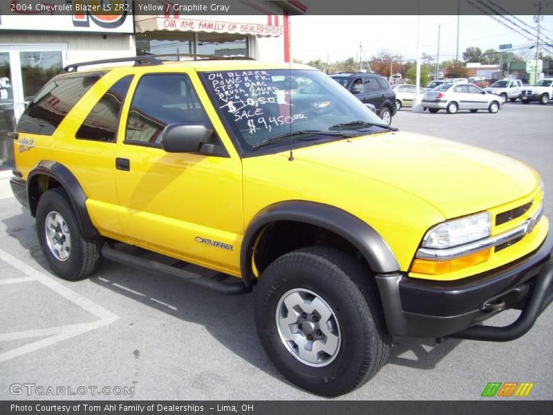 Yellow / Graphite Gray 2004 Chevrolet Blazer LS ZR2