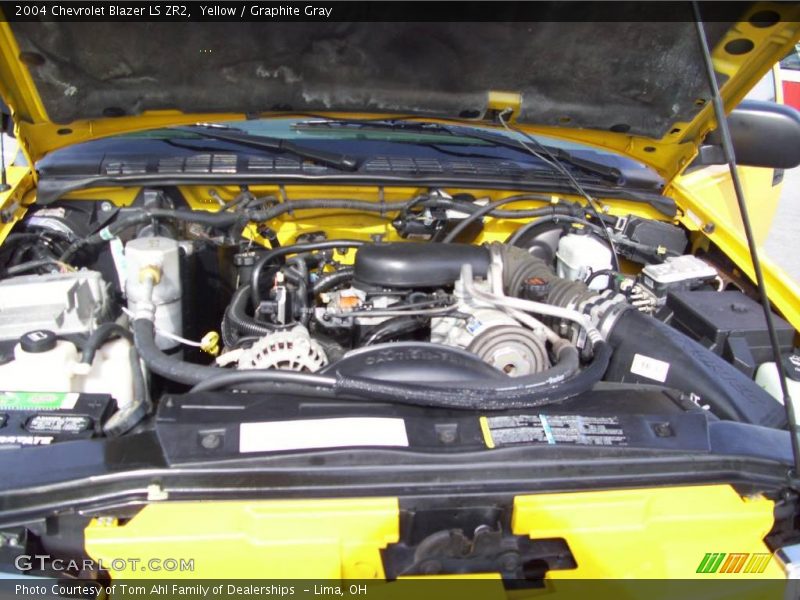 Yellow / Graphite Gray 2004 Chevrolet Blazer LS ZR2