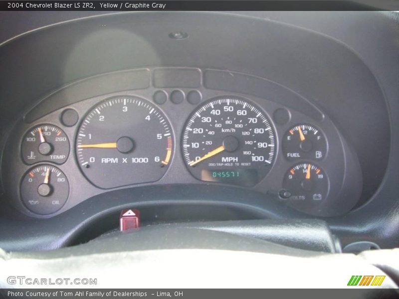 Yellow / Graphite Gray 2004 Chevrolet Blazer LS ZR2