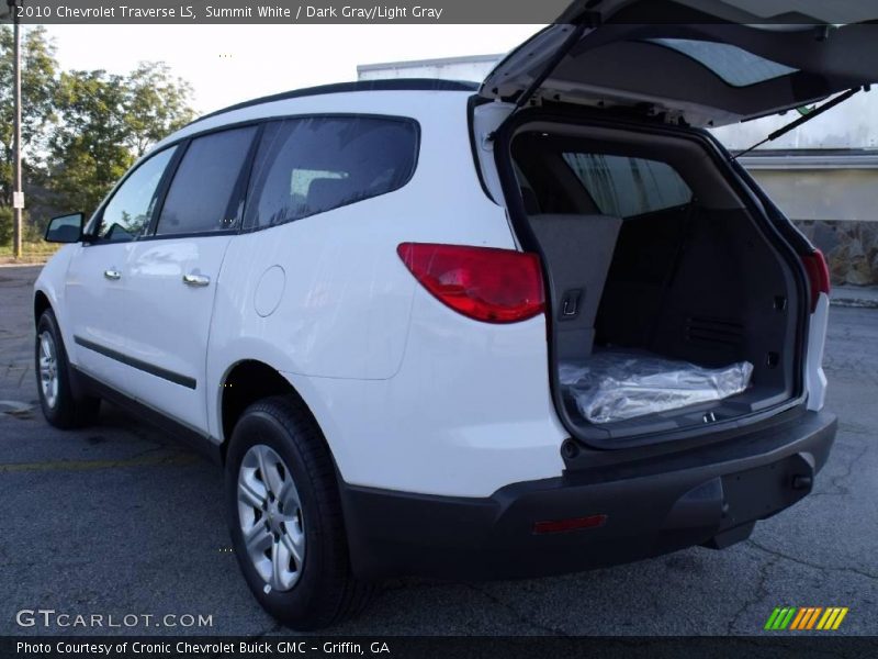 Summit White / Dark Gray/Light Gray 2010 Chevrolet Traverse LS