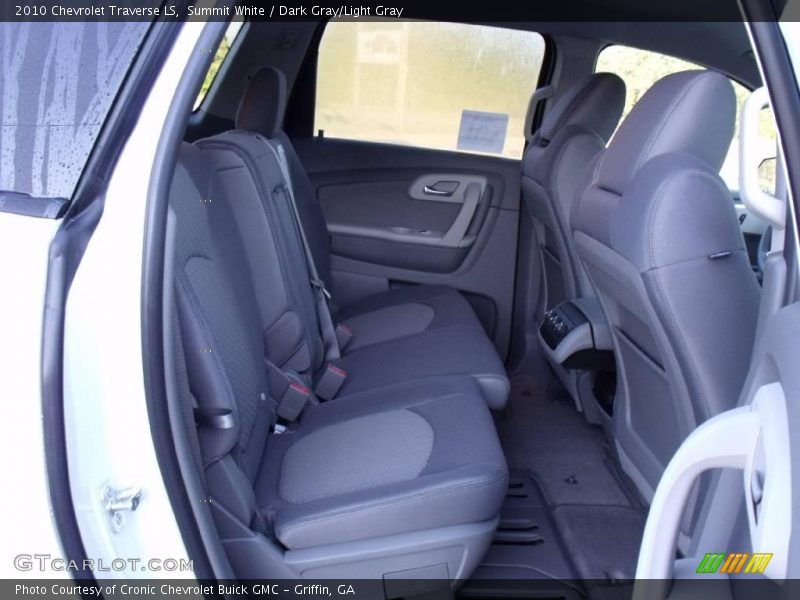 Summit White / Dark Gray/Light Gray 2010 Chevrolet Traverse LS