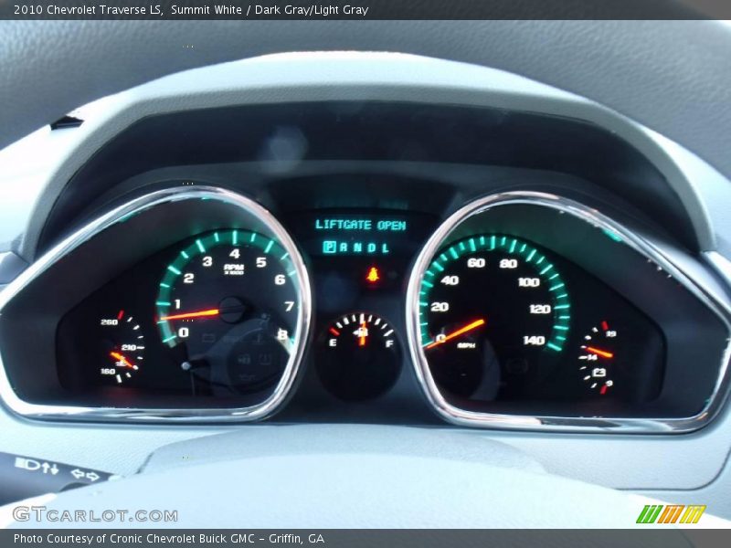 Summit White / Dark Gray/Light Gray 2010 Chevrolet Traverse LS