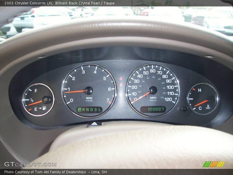 Brilliant Black Crystal Pearl / Taupe 2003 Chrysler Concorde LXi