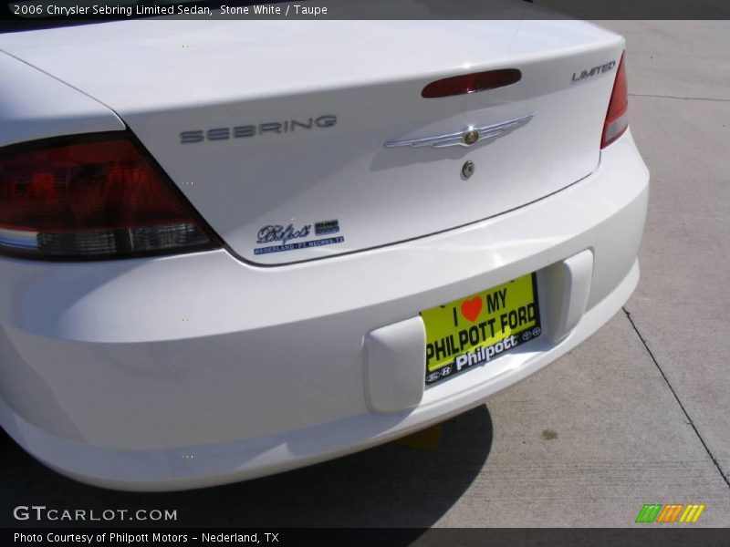 Stone White / Taupe 2006 Chrysler Sebring Limited Sedan