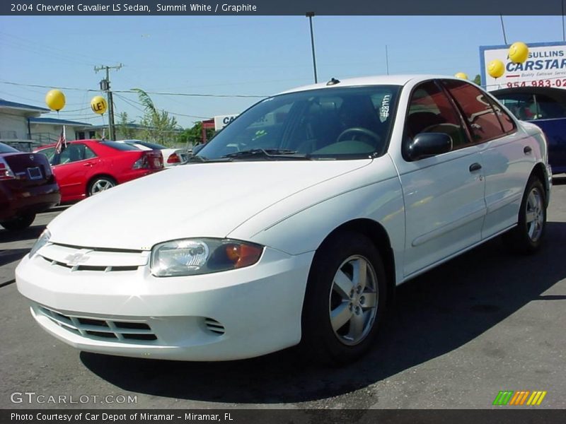 Summit White / Graphite 2004 Chevrolet Cavalier LS Sedan