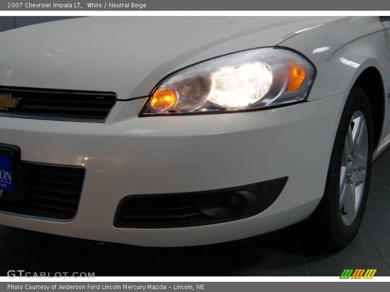 White / Neutral Beige 2007 Chevrolet Impala LT