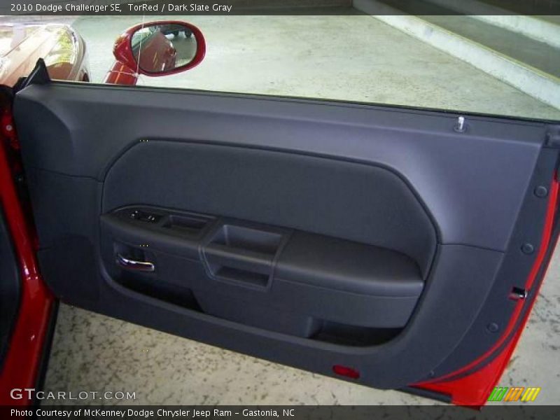 TorRed / Dark Slate Gray 2010 Dodge Challenger SE