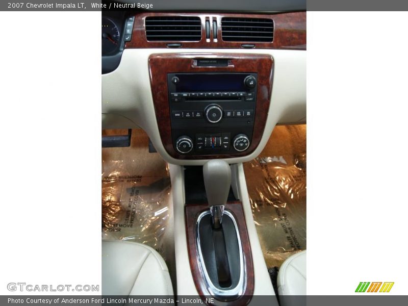 White / Neutral Beige 2007 Chevrolet Impala LT