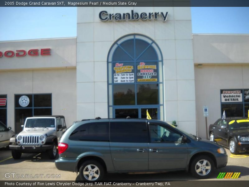 Magnesium Pearl / Medium Slate Gray 2005 Dodge Grand Caravan SXT
