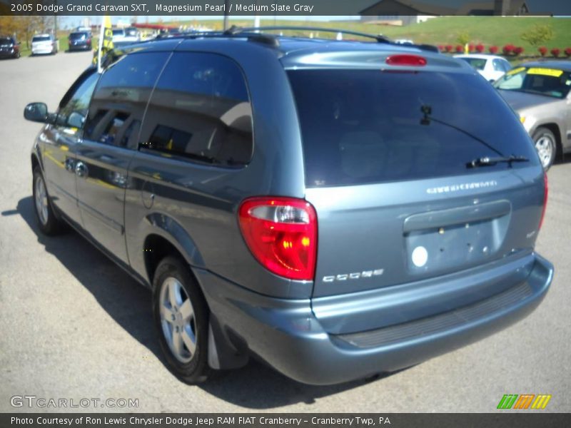 Magnesium Pearl / Medium Slate Gray 2005 Dodge Grand Caravan SXT