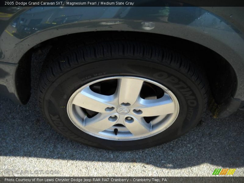 Magnesium Pearl / Medium Slate Gray 2005 Dodge Grand Caravan SXT