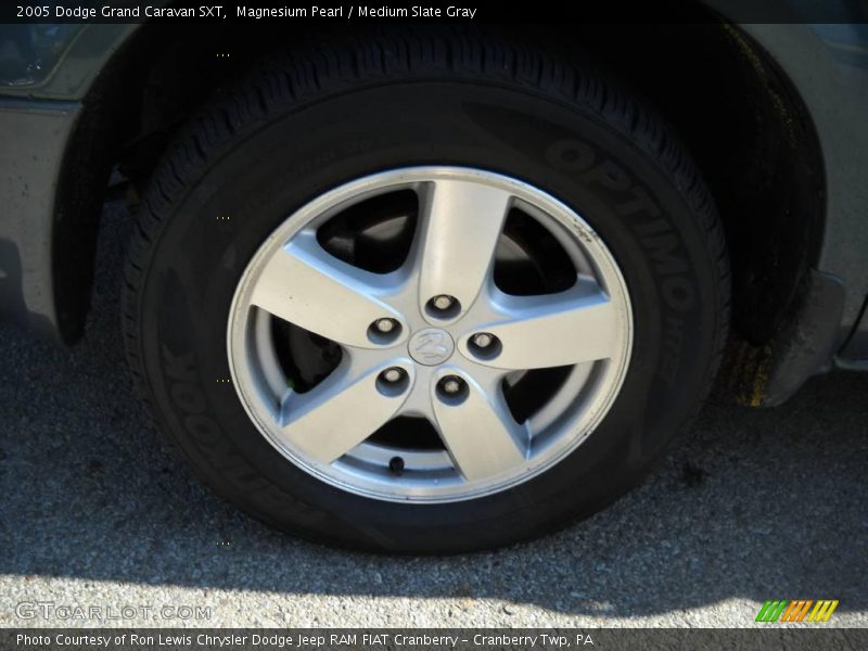 Magnesium Pearl / Medium Slate Gray 2005 Dodge Grand Caravan SXT