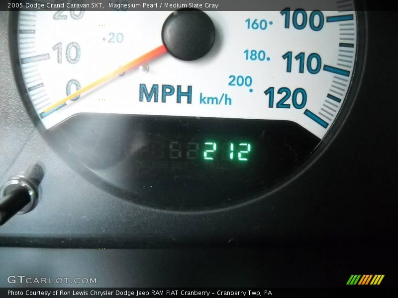 Magnesium Pearl / Medium Slate Gray 2005 Dodge Grand Caravan SXT
