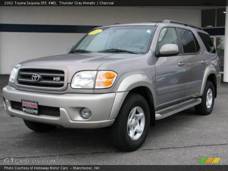 Thunder Gray Metallic / Charcoal 2002 Toyota Sequoia SR5 4WD