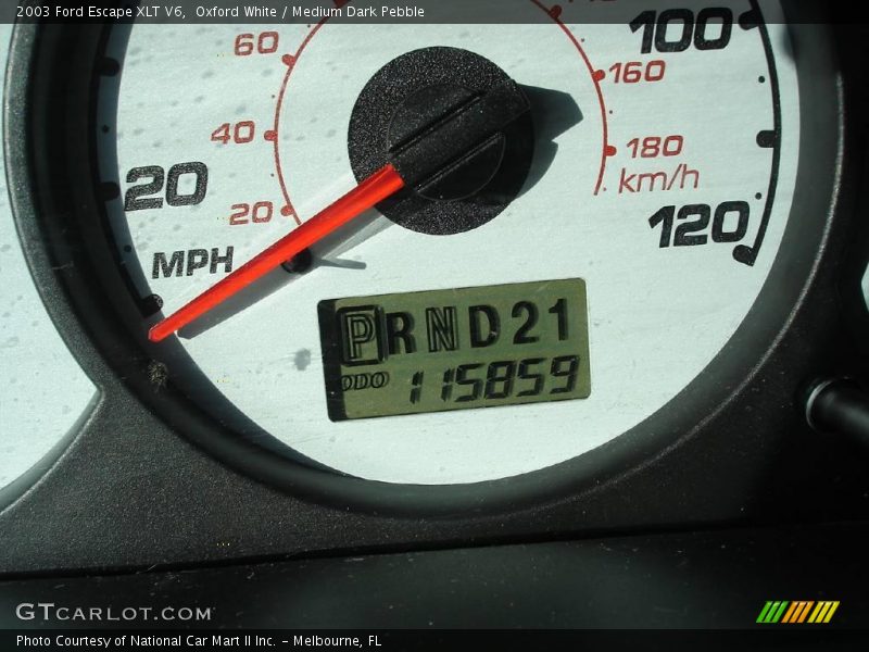 Oxford White / Medium Dark Pebble 2003 Ford Escape XLT V6