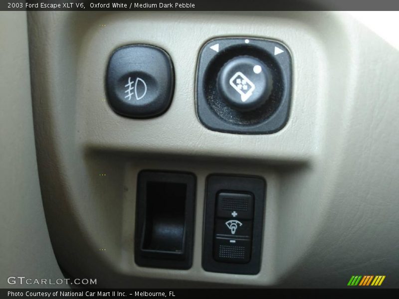 Oxford White / Medium Dark Pebble 2003 Ford Escape XLT V6