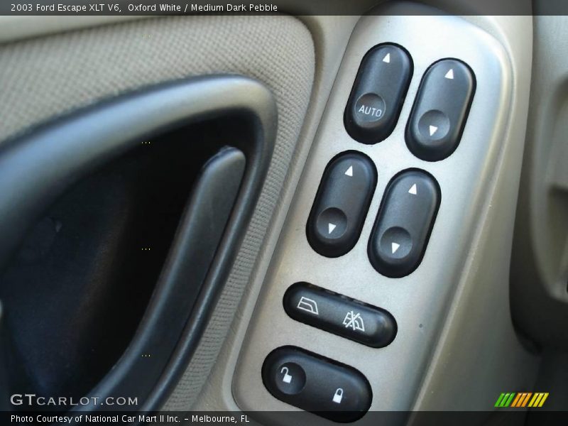 Oxford White / Medium Dark Pebble 2003 Ford Escape XLT V6