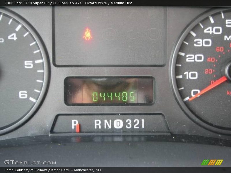 Oxford White / Medium Flint 2006 Ford F350 Super Duty XL SuperCab 4x4