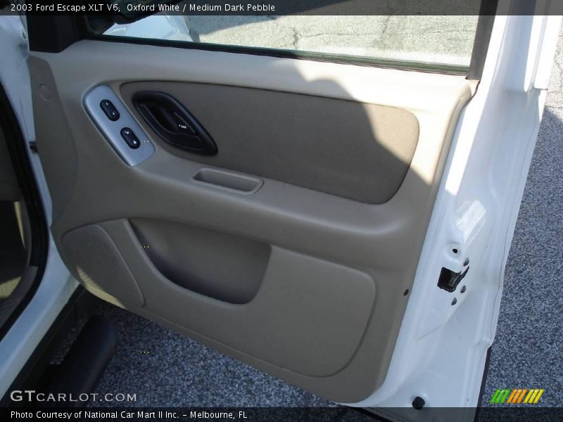 Oxford White / Medium Dark Pebble 2003 Ford Escape XLT V6
