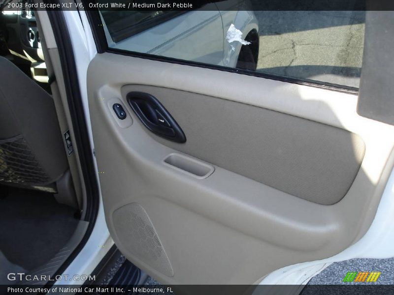 Oxford White / Medium Dark Pebble 2003 Ford Escape XLT V6